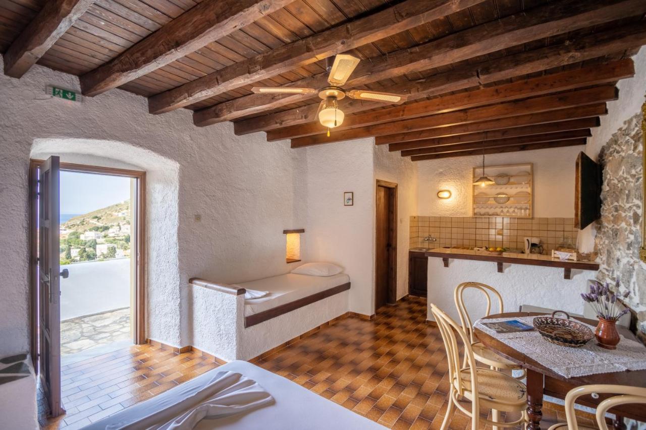 Villa Bella Leros 아기아 마리나 외부 사진