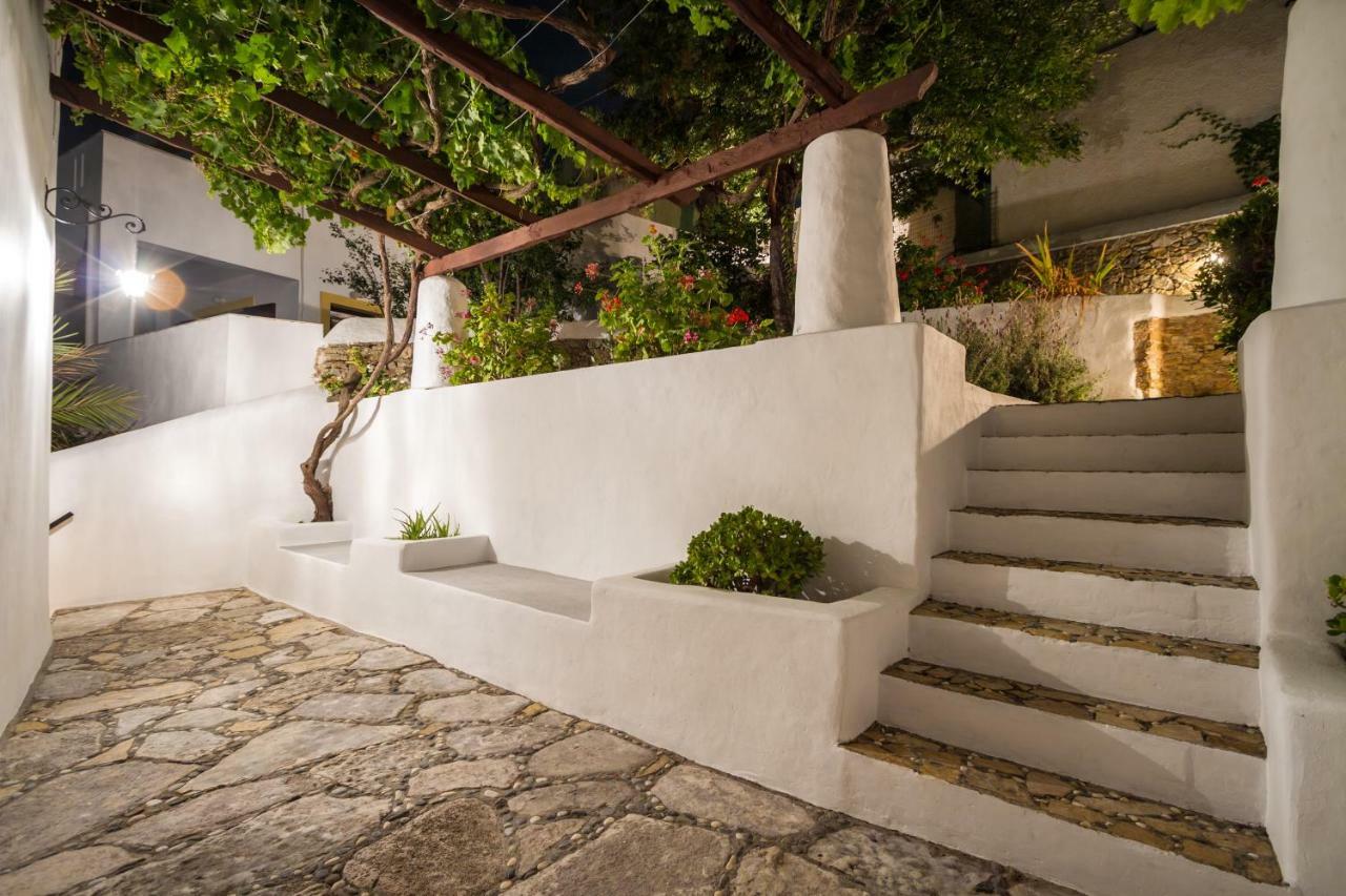 Villa Bella Leros 아기아 마리나 외부 사진