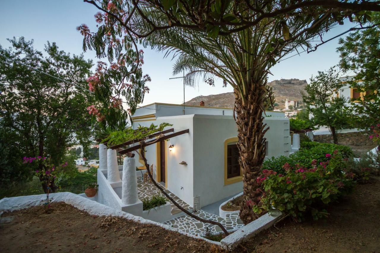 Villa Bella Leros 아기아 마리나 외부 사진