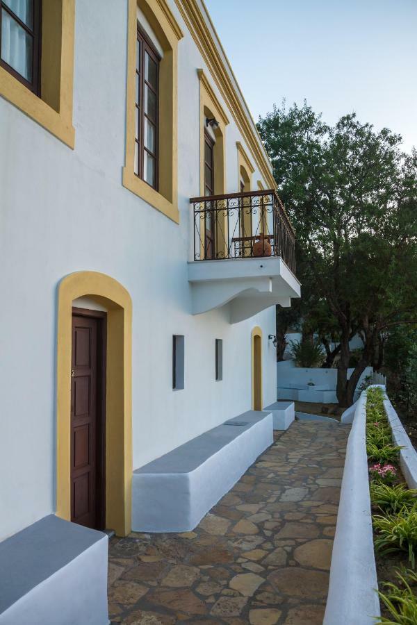 Villa Bella Leros 아기아 마리나 외부 사진